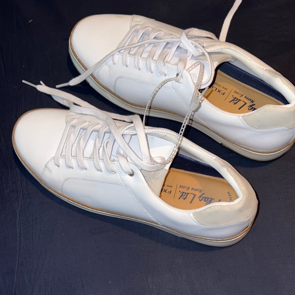 Stylish White Leather Men's Sneakers